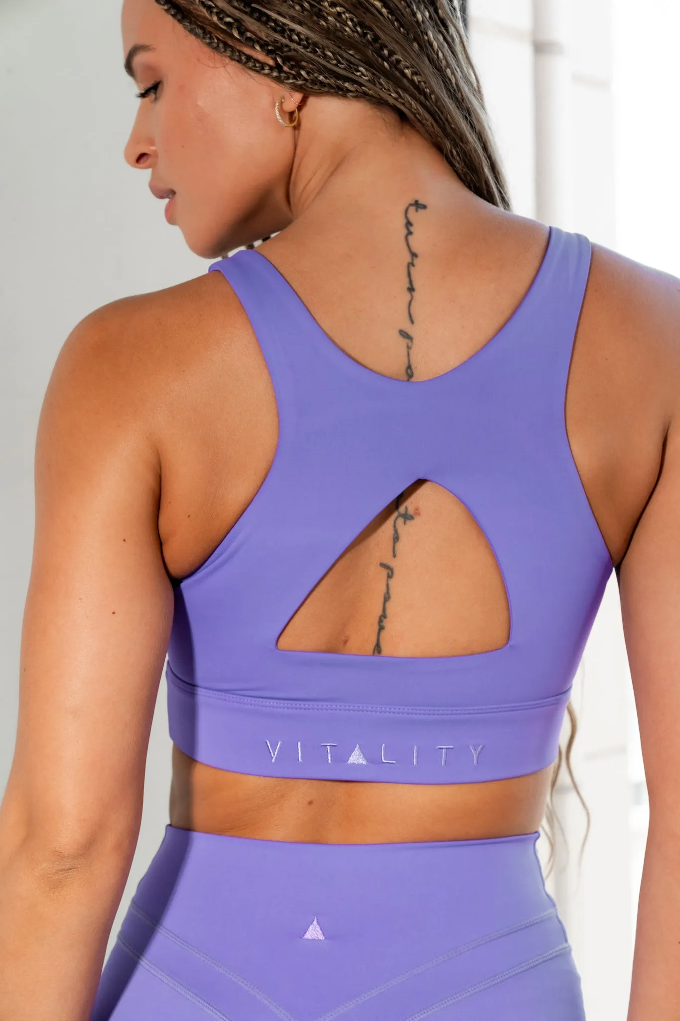 Vitality Pulse Keyhole Longline - Neon Lilac